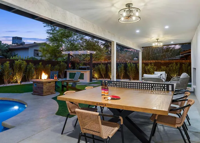 Holiday home Valley View Chic Design With Pool Grille Firepit