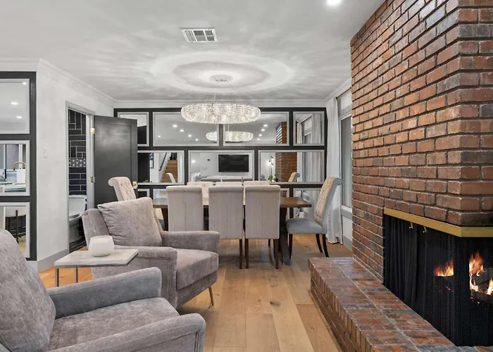 Valley View Chic Design With Pool Grille Firepit