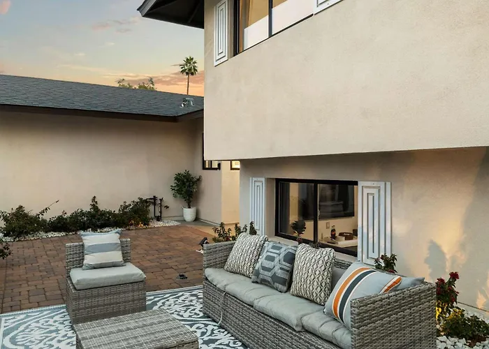 Valley View Chic Design With Pool Grille Firepit Scottsdale